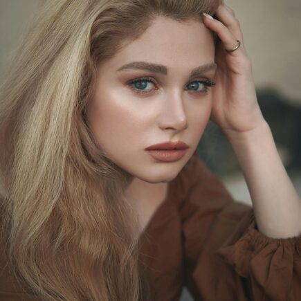 Preparação de pele para a maquiagem